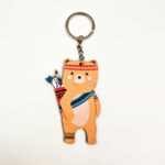 Μπρελόκ με ξύλινη φιγούρα (7×5cm) & θεματική εκτύπωση